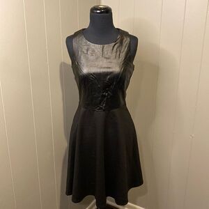 Laundry Shelli Segal size 4 Black Sleeveless Back Zipper Sheath Dress